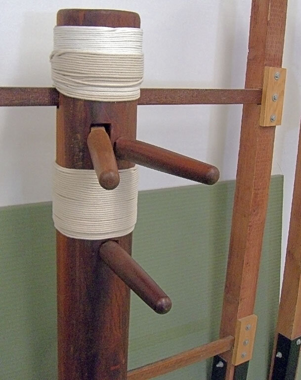 Mannequin de bois (Muk Yan Chong) du Wing Chun
